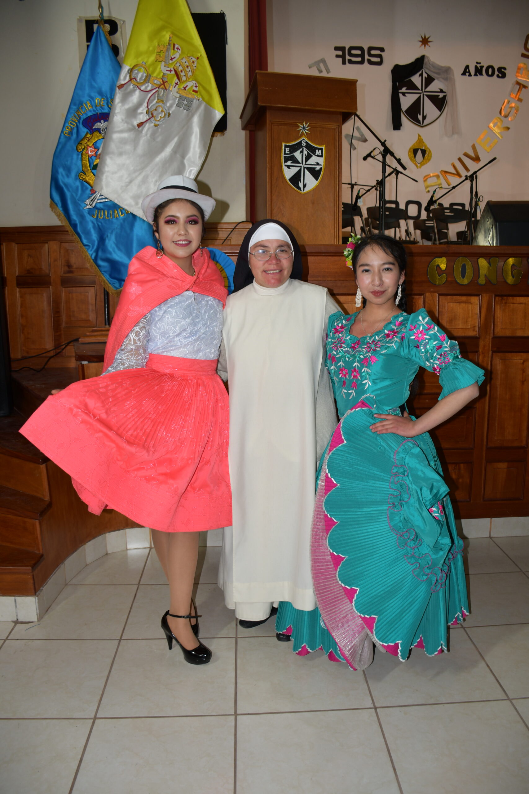 Actividad educativa de estudiantes ESM
